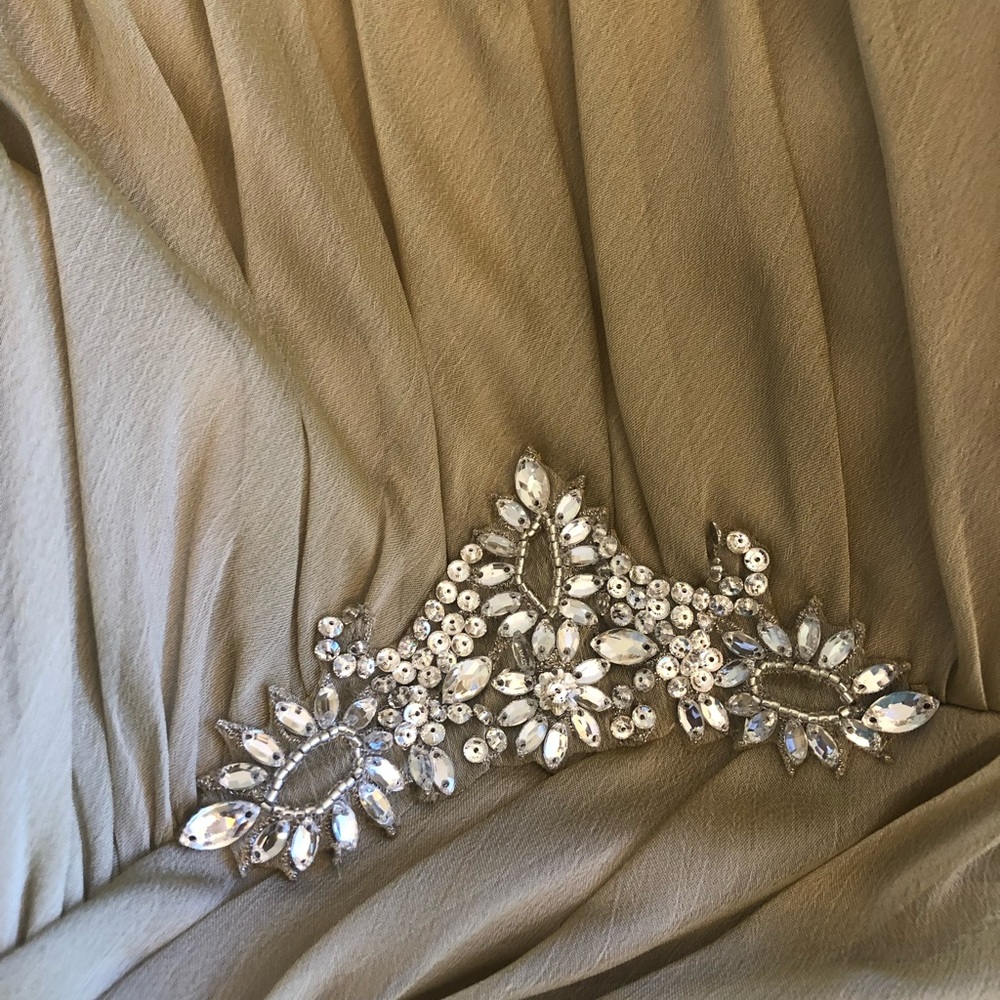 Evening dress. - Picture 3 of 8